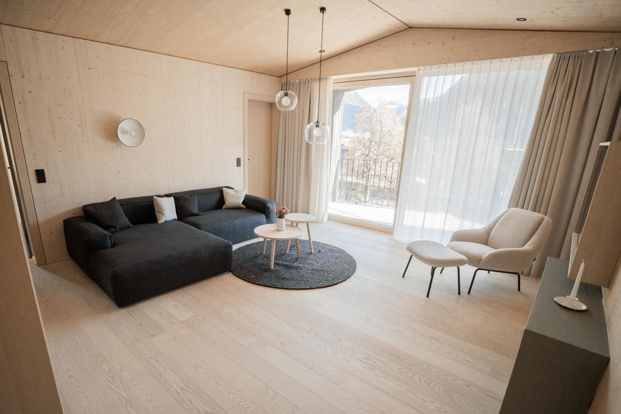 Amrai Suites Schruns Eksteriør billede